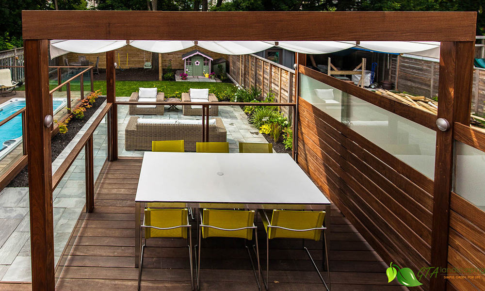 Deck Construction Services in Toronto.