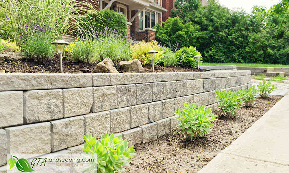 Retaining Wall Construction in GTA.